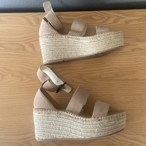 NEW! Soludos Palma platform in blush - Picture 2 of 3